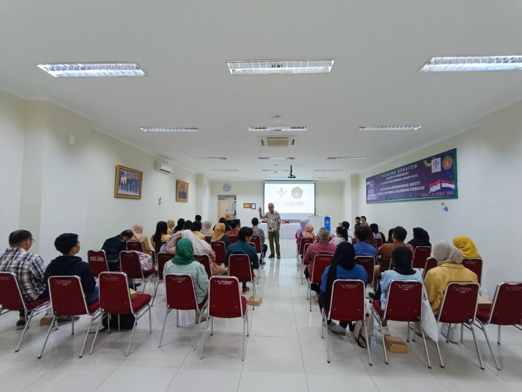 Fakultas Psikologi Ubhara Jaya Gelar Sharing Session Bersama Executive Coach dari Belanda Bahas Psychological Safety